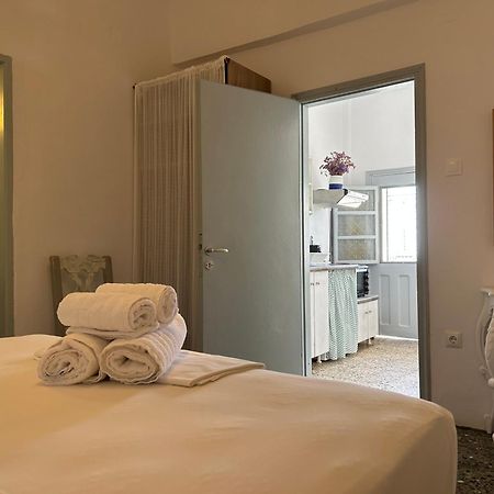 Grandma'S Sifnos House Aparthotel Platis Gialos  Bagian luar foto