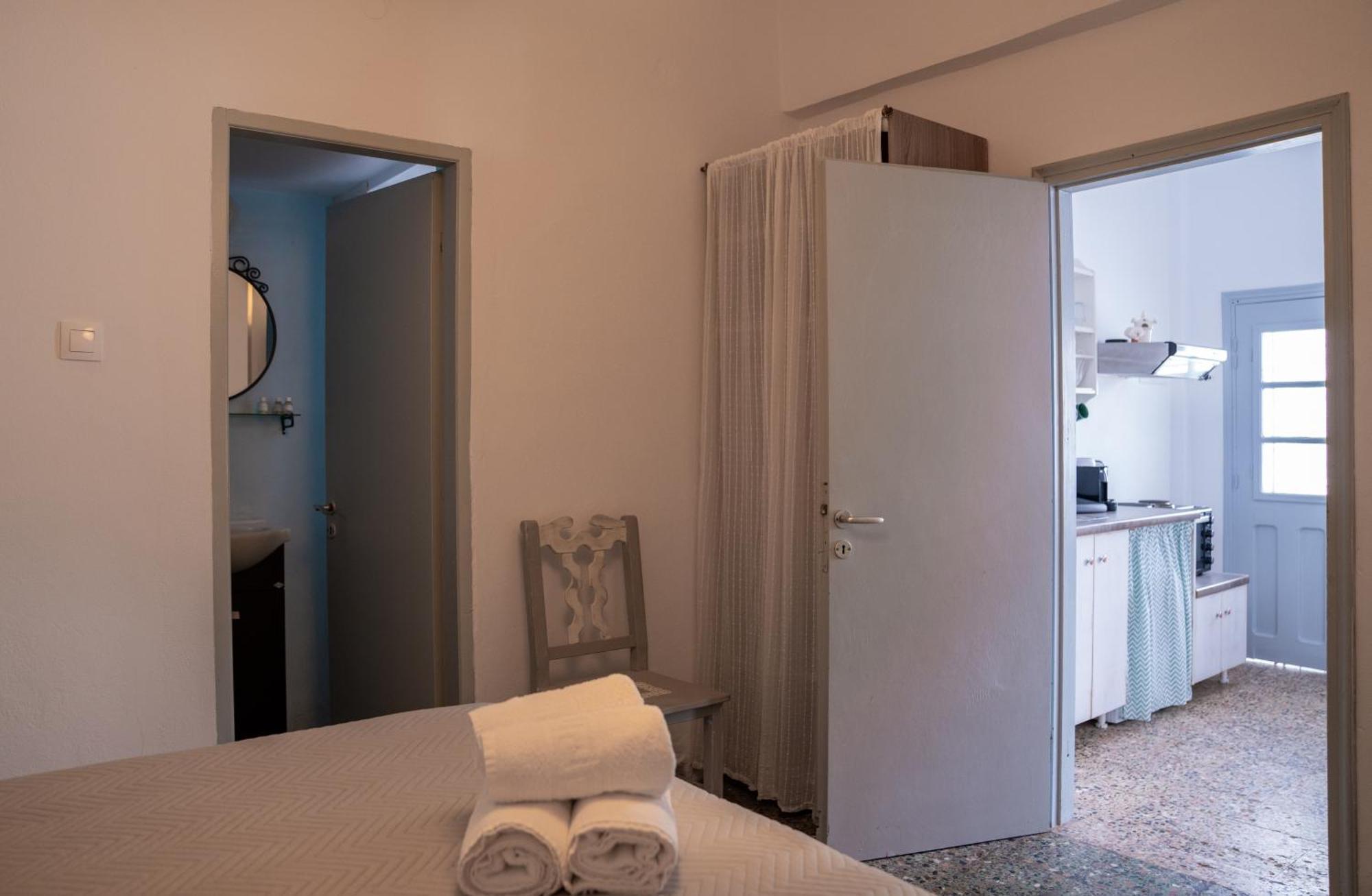 Grandma'S Sifnos House Aparthotel Platis Gialos  Bagian luar foto