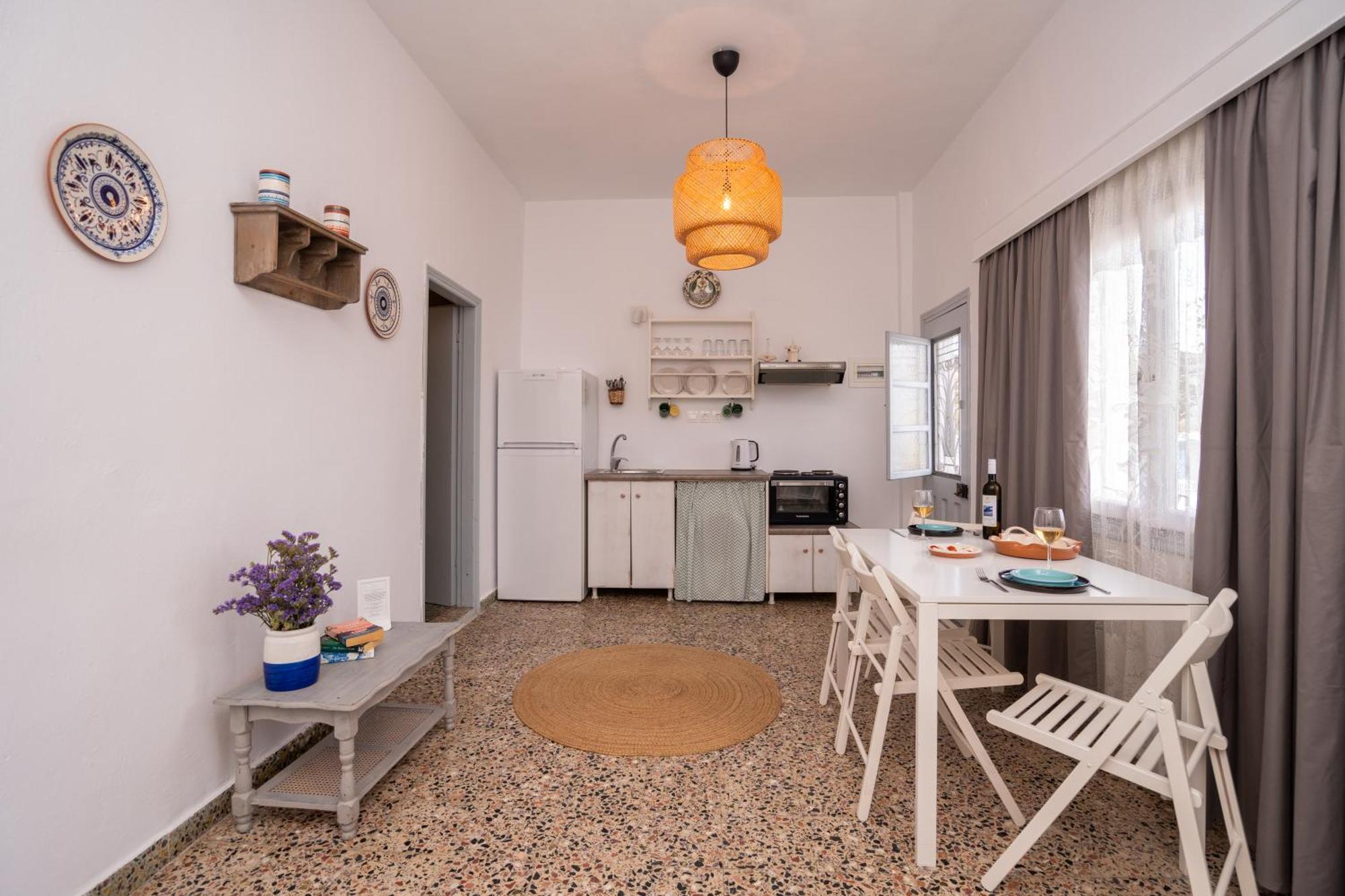 Grandma'S Sifnos House Aparthotel Platis Gialos  Bagian luar foto