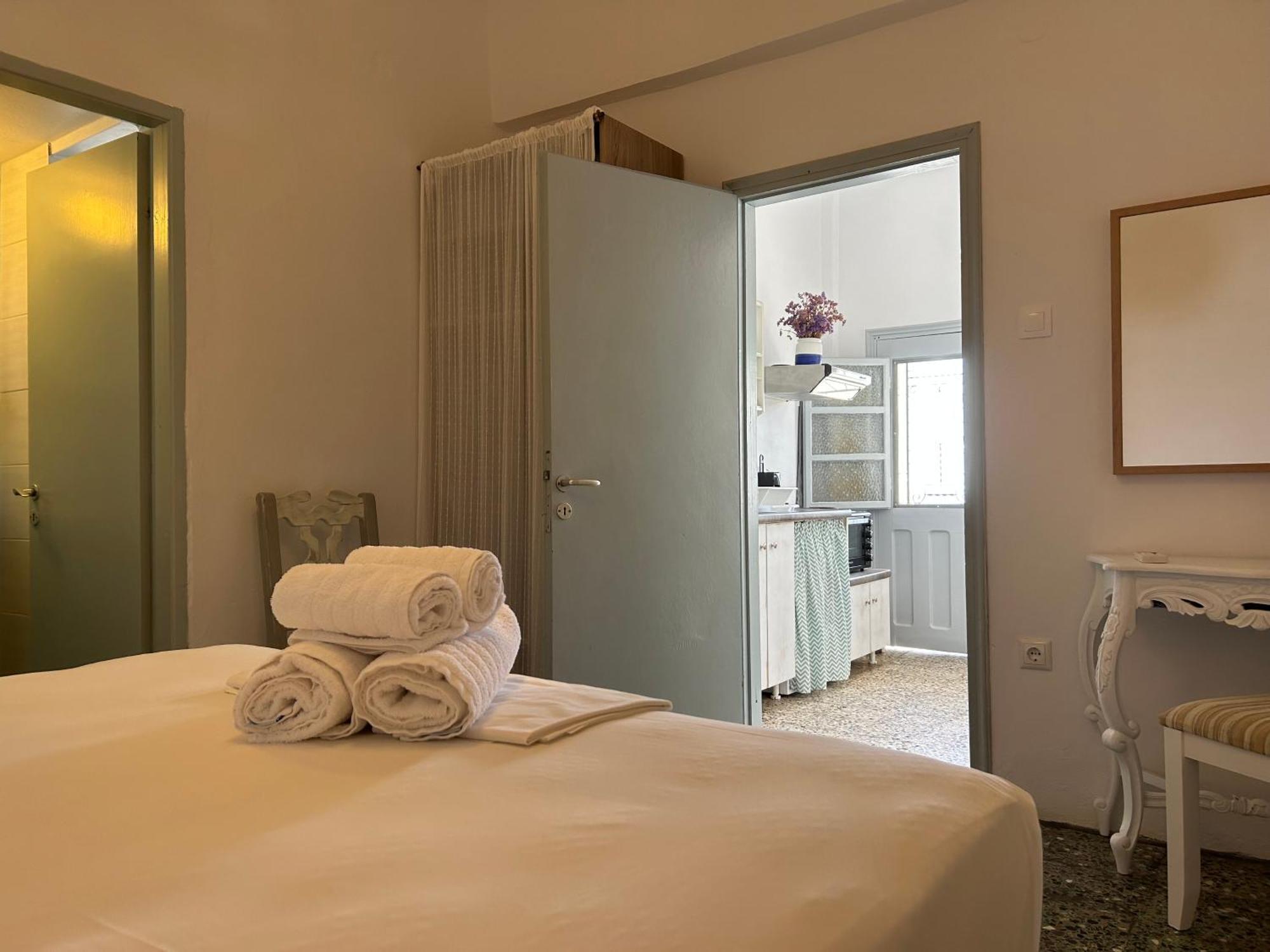 Grandma'S Sifnos House Aparthotel Platis Gialos  Bagian luar foto